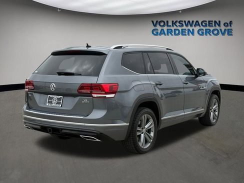 Used 2018 Volkswagen Atlas SEL w/ R-Line Package AWD/4WD image 7