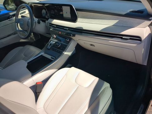 Used 2024 Hyundai Palisade Calligraphy FWD image 11