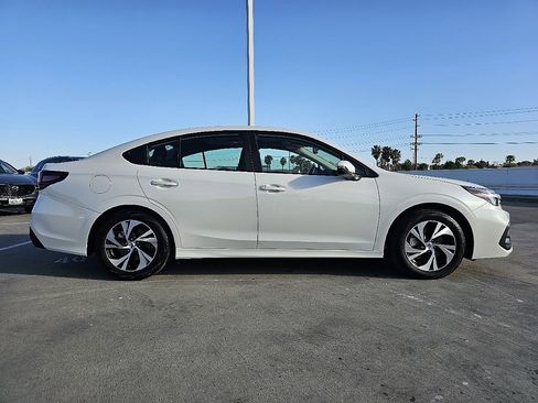 Used 2025 Subaru Legacy Premium image 8