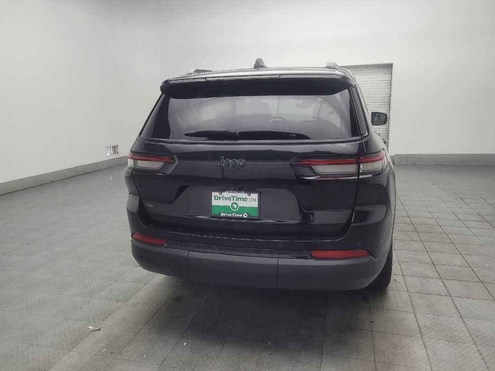 Used 2022 Jeep Grand Cherokee L Laredo RWD image 7