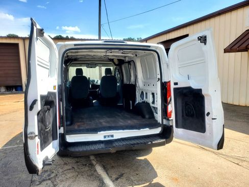 Used 2015 Ford Transit 150 130 Low Roof RWD image 20