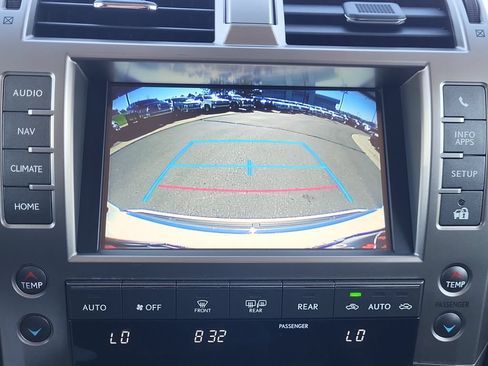 Used 2018 Lexus GX 460 Premium w/ Premium Package AWD/4WD image 27