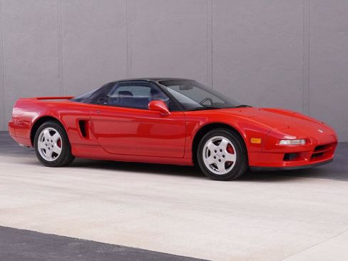 Used 1993 Acura NSX RWD image 3