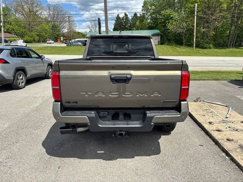 New 2026 Toyota Tacoma TRD Sport AWD/4WD image 5