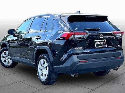 Used 2024 Toyota RAV4 LE AWD/4WD image 22