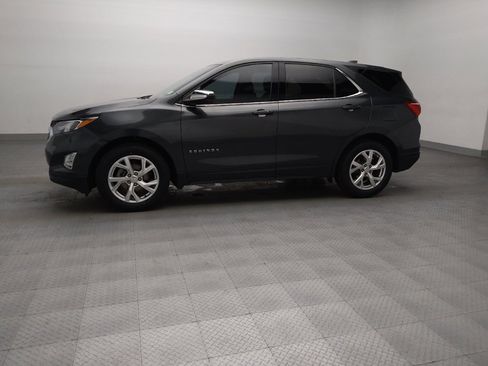 Used 2020 Chevrolet Equinox LT FWD image 2