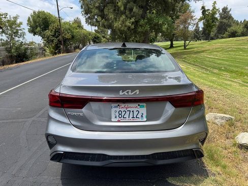 Used 2024 Kia Forte LXS FWD image 11