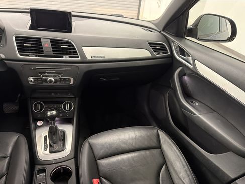 Used 2018 Audi Q3 2.0T Premium AWD/4WD image 28