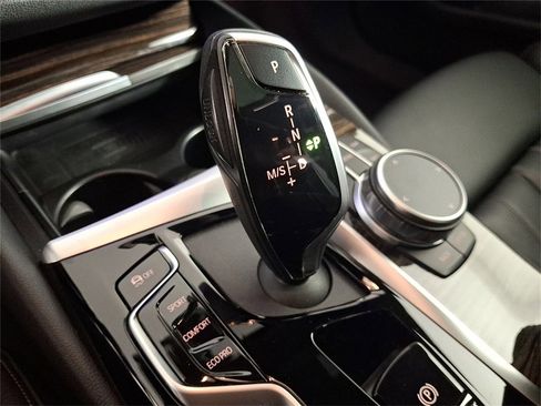 Certified 2023 BMW 530i xDrive image 17