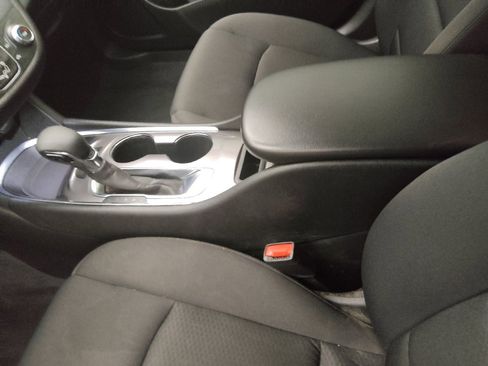 Used 2022 Chevrolet Malibu LS w/ Driver Confidence Package II image 26