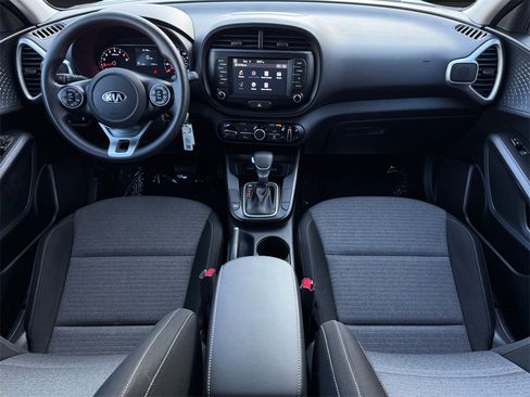 Used 2020 Kia Soul S image 15