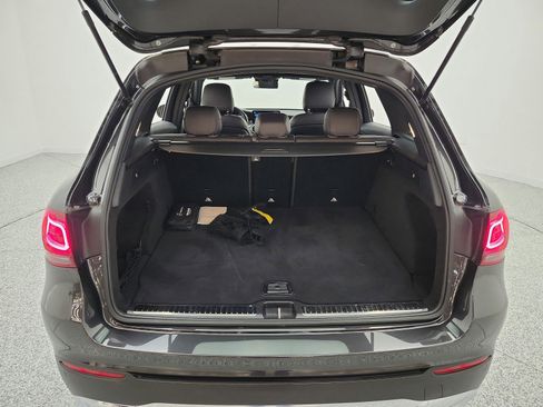 Used 2022 Mercedes-Benz GLC 300 image 27