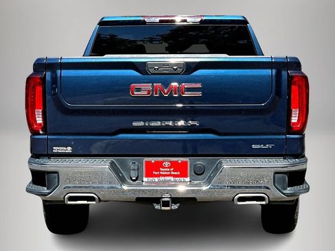 Used 2022 GMC Sierra 1500 SLT w/ SLT Premium Package image 6