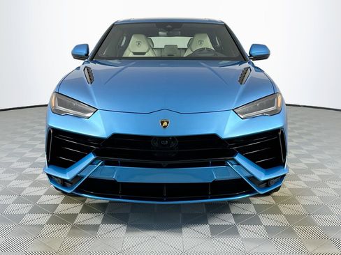 Used 2023 Lamborghini Urus S image 2