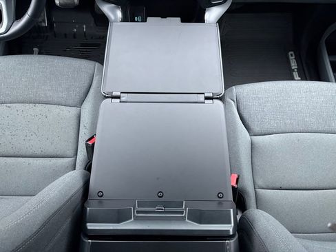 Used 2024 Ford F150 XLT w/ FX4 Off-Road Package image 15