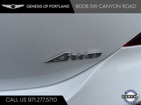 Used 2023 Genesis G70 2.0T image 11