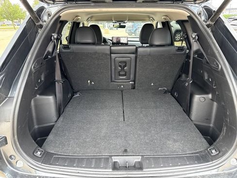 Used 2025 Mitsubishi Outlander SE AWD/4WD image 15