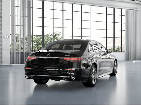 New 2026 Mercedes-Benz S 580 4MATIC Sedan image 22