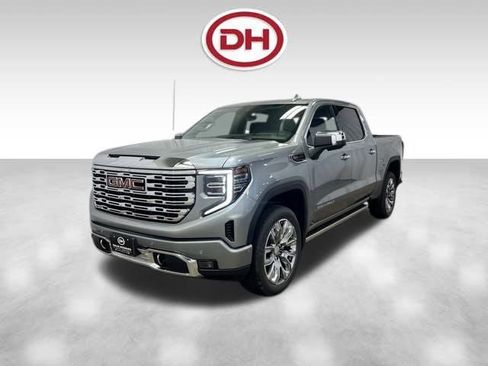 New 2026 GMC Sierra 1500 Denali w/ Denali Reserve Package image 15