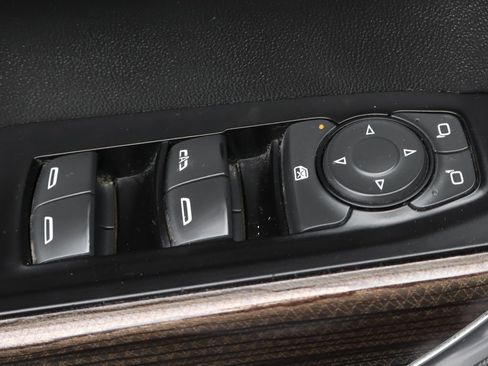 Used 2019 Chevrolet Silverado 1500 LT Trail Boss image 19