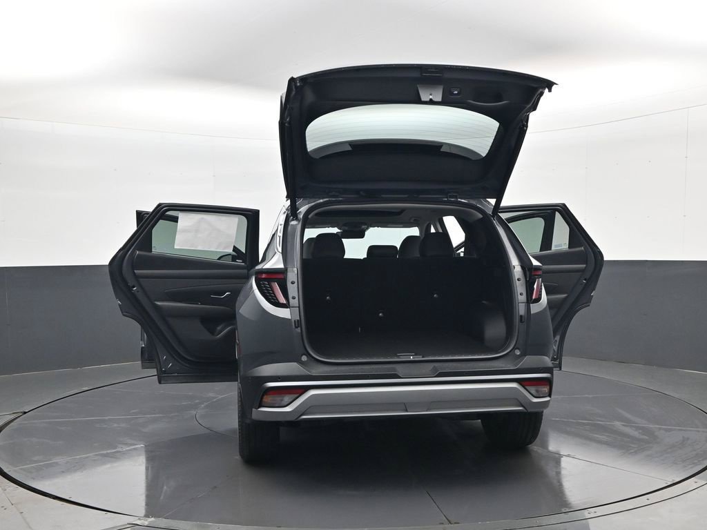 New 2026 Hyundai Tucson Limited AWD/4WD image 32