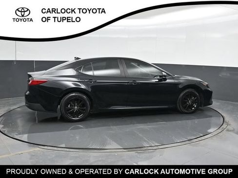 Used 2025 Toyota Camry LE w/ Convenience Package FWD image 4