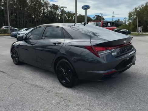 Used 2021 Hyundai Elantra SEL w/ Convenience Package image 21