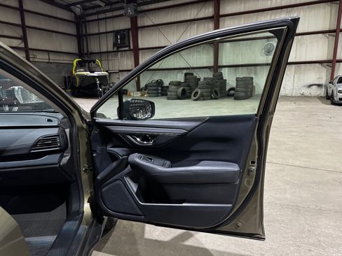 Used 2022 Subaru Outback Premium image 25