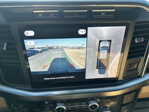 Used 2024 Ford F350 Lariat w/ Chrome Package image 23