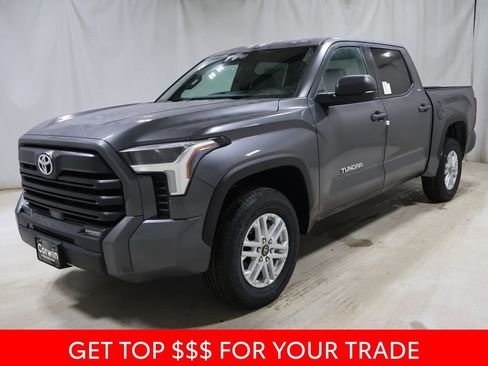 New 2026 Toyota Tundra SR5 AWD/4WD image 3