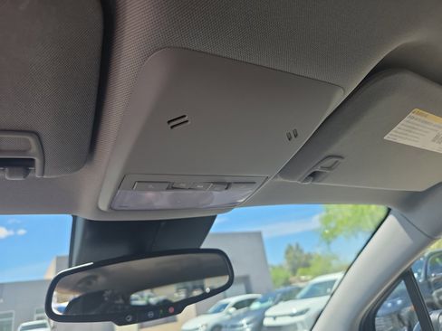 Used 2020 Chevrolet Trax LT w/ Redline Edition image 31