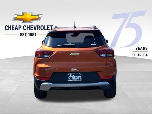 Used 2022 Chevrolet TrailBlazer LT w/ Driver Confidence Package AWD/4WD image 5
