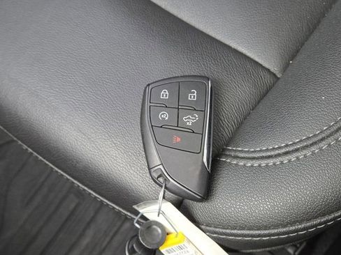 Used 2024 GMC Sierra 1500 Elevation w/ Elevation Premium Package image 38