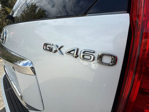 Used 2012 Lexus GX 460 w/ Comfort Plus Pkg image 21