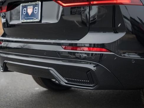 New 2026 Volvo XC60 B5 Ultra w/ Protection Package Premier image 9