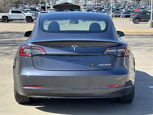 Used 2023 Tesla Model 3 Performance image 5