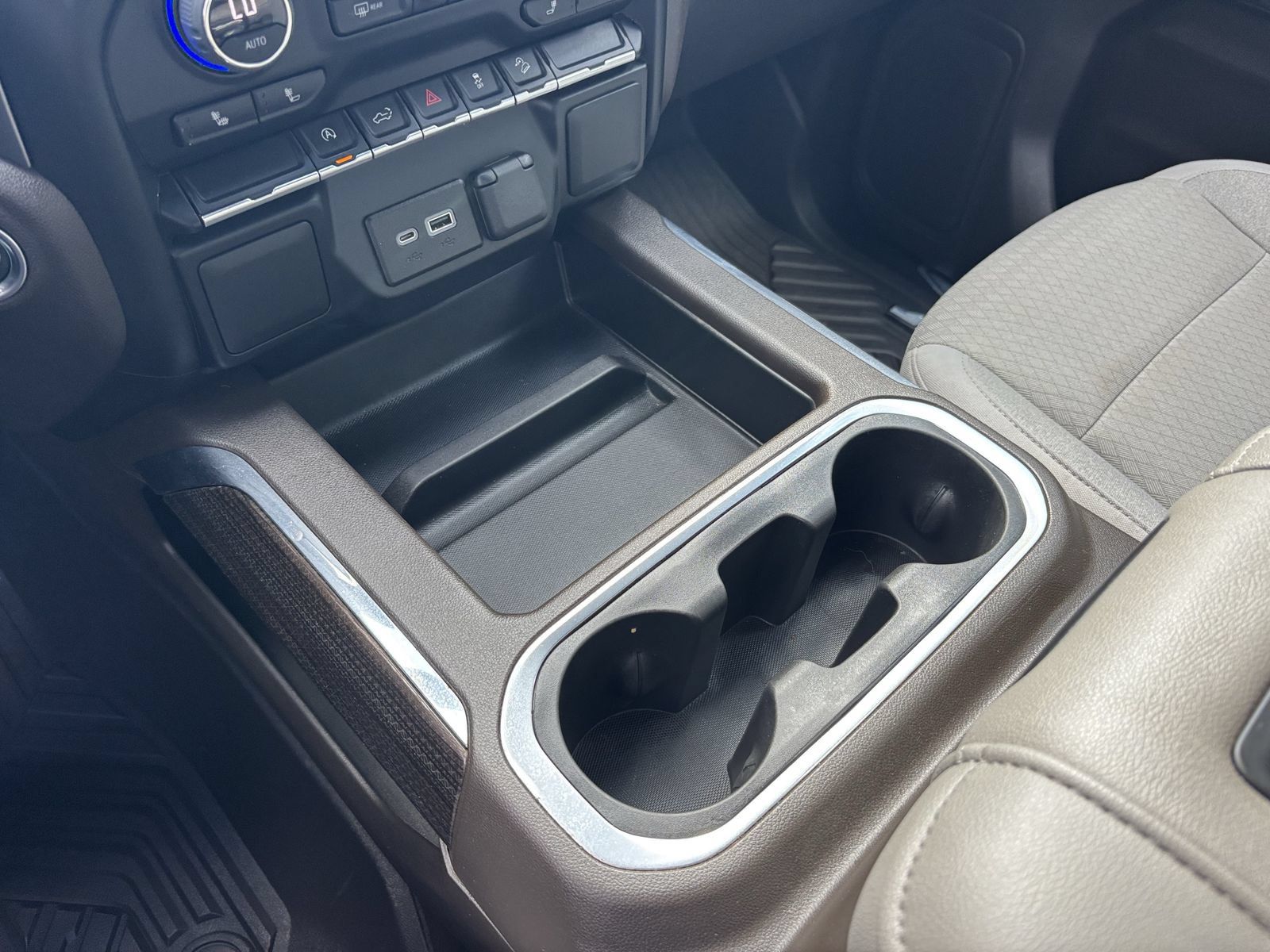 Used 2022 Chevrolet Silverado 1500 RST AWD/4WD image 38