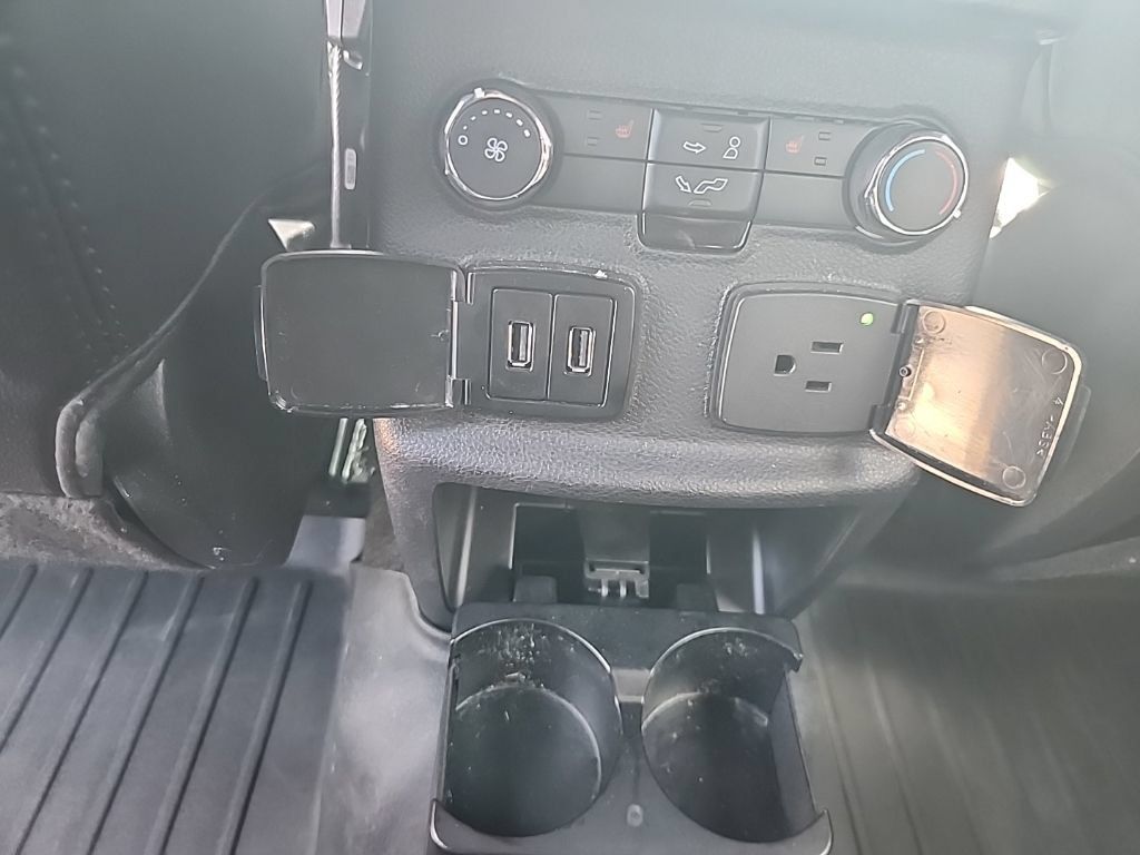 Used 2018 Ford Explorer Limited AWD/4WD image 23