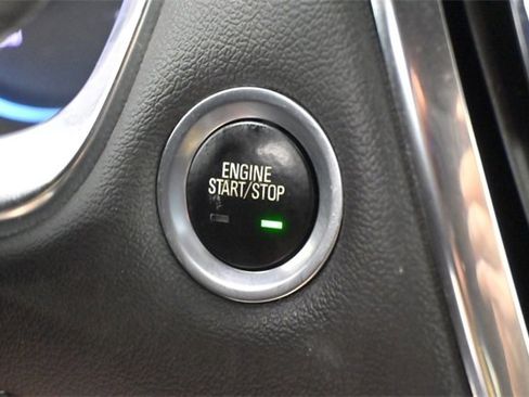 Certified 2023 Chevrolet Traverse LT image 23