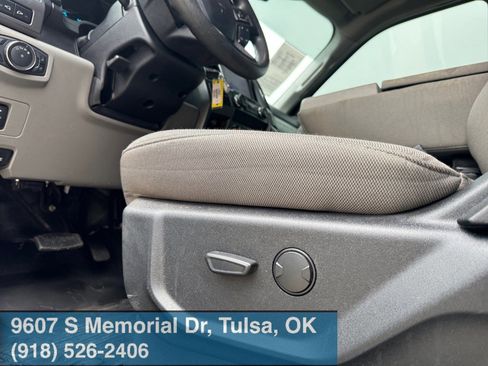 Certified 2020 Ford F250 XLT w/ XLT Premium Package image 18