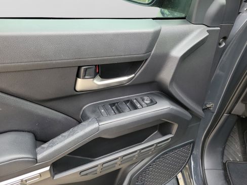 Used 2024 Toyota Tacoma TRD Off-Road image 25