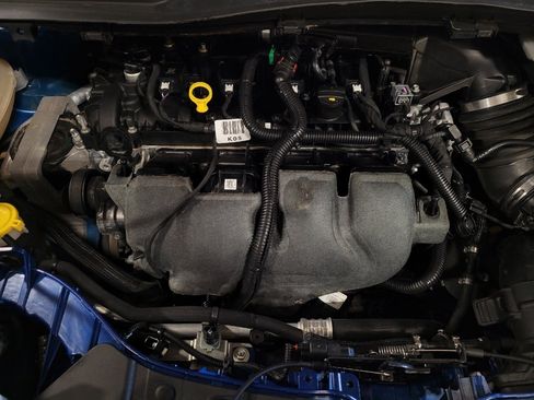 Used 2017 Ford Escape Titanium w/ Equipment Group 301A FWD image 30