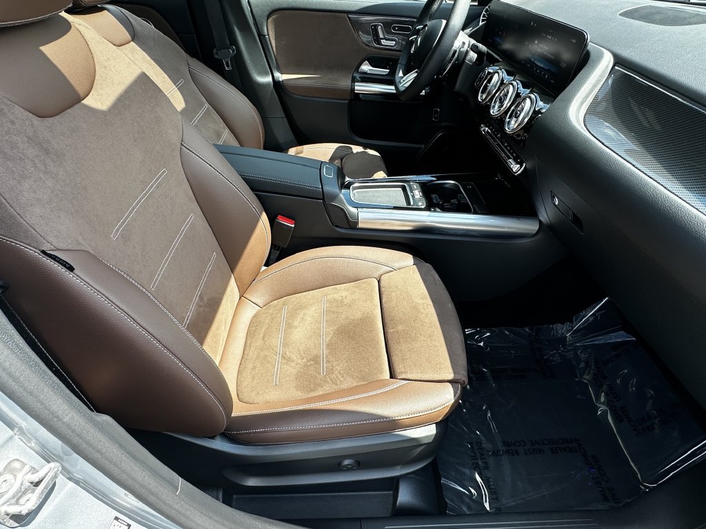 Certified 2026 Mercedes-Benz GLA 35 AMG 4MATIC image 15