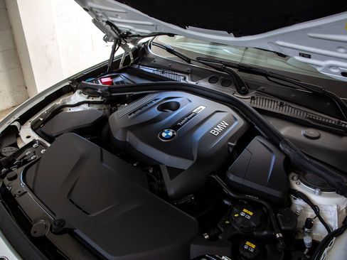 Used 2017 BMW 230i Coupe image 27