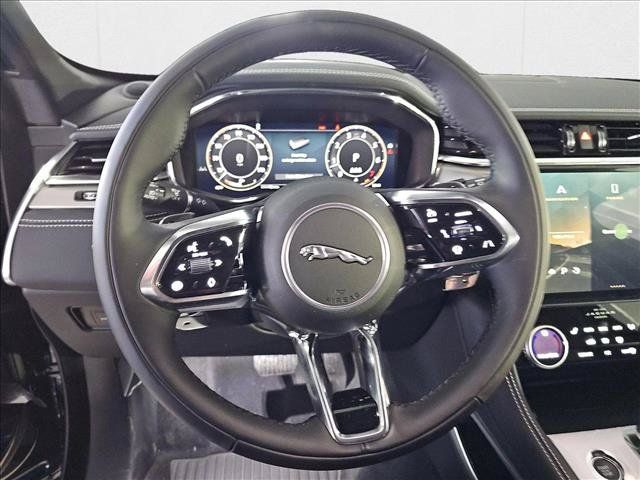 New 2026 Jaguar F-PACE R-Dynamic S AWD/4WD image 18