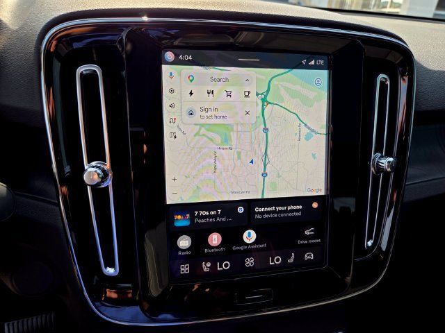 Certified 2023 Volvo C40 P8 Recharge Ultimate AWD/4WD image 30