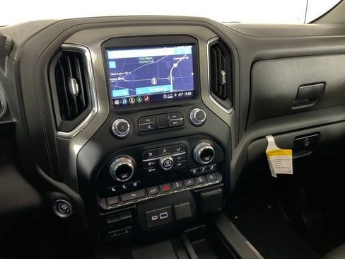 Used 2021 GMC Sierra 1500 Denali w/ Denali Premium Package image 16