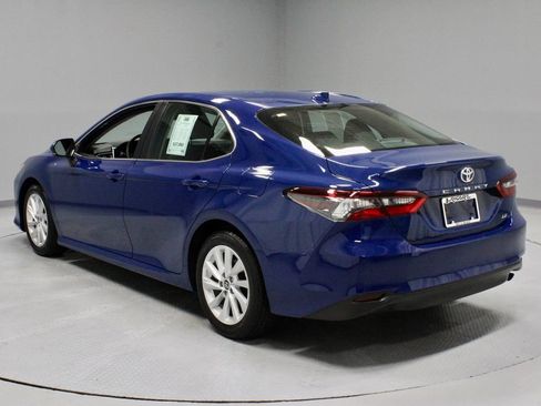 Used 2023 Toyota Camry LE w/ Convenience Package FWD image 8