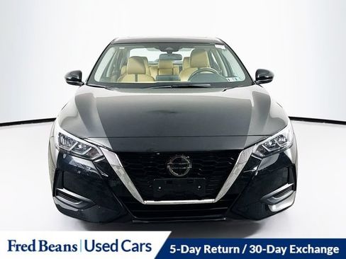 Used 2023 Nissan Sentra SV w/ SV Premium Package FWD image 2