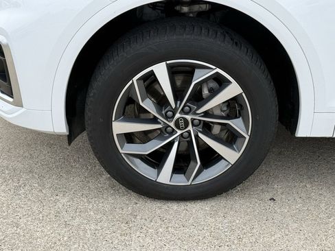 Used 2024 Audi Q5 2.0T Premium Plus image 16